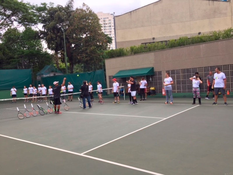 Academia de Tênis